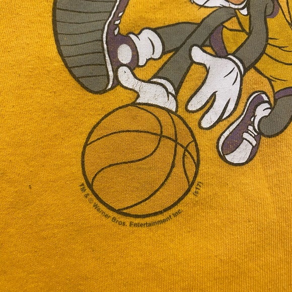 Near Vintage Junk Food Los Angeles Lakers Shirt - Picture 4 of 4